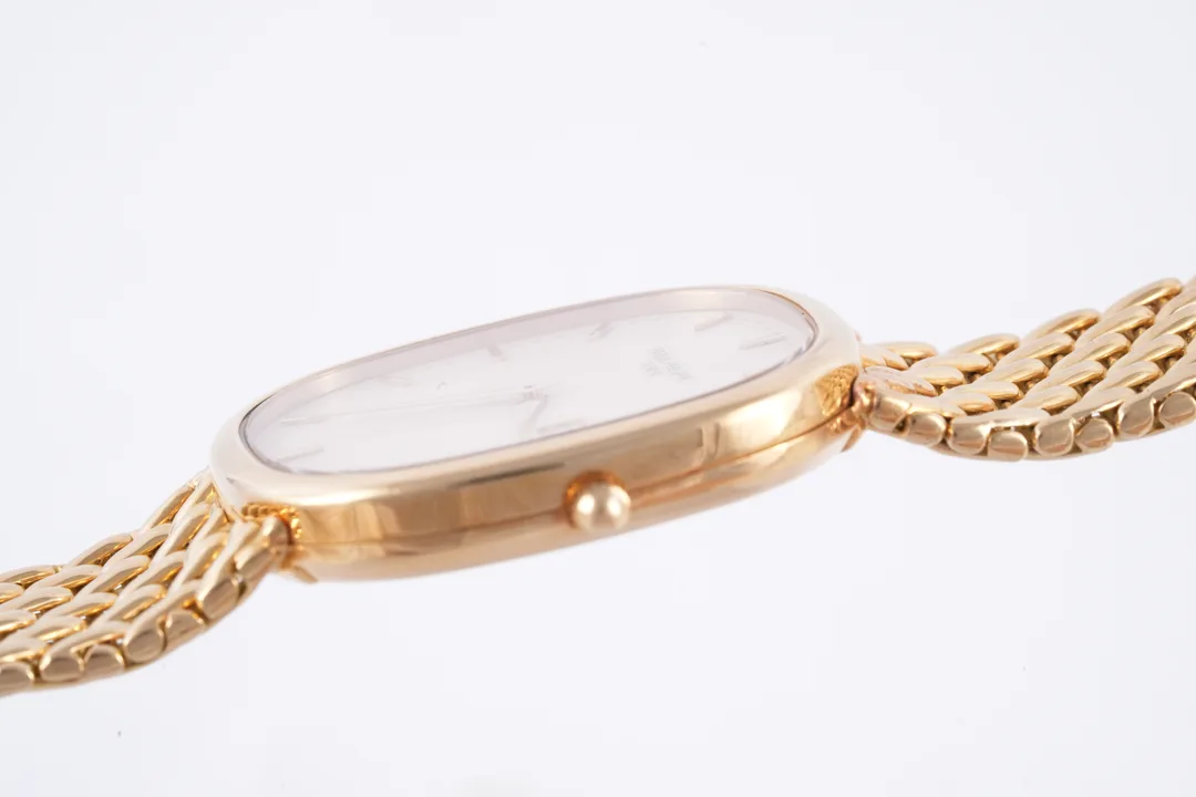 Patek Philippe Golden Ellipse, Ref. 3747/17J, white dial, 18K Yellow Gold case luxury watch – view 5