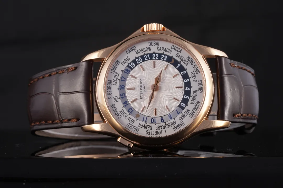 Patek Philippe World Time, Ref. 5110J-001, silver dial, 18K Yellow Gold case luxury watch – view 8