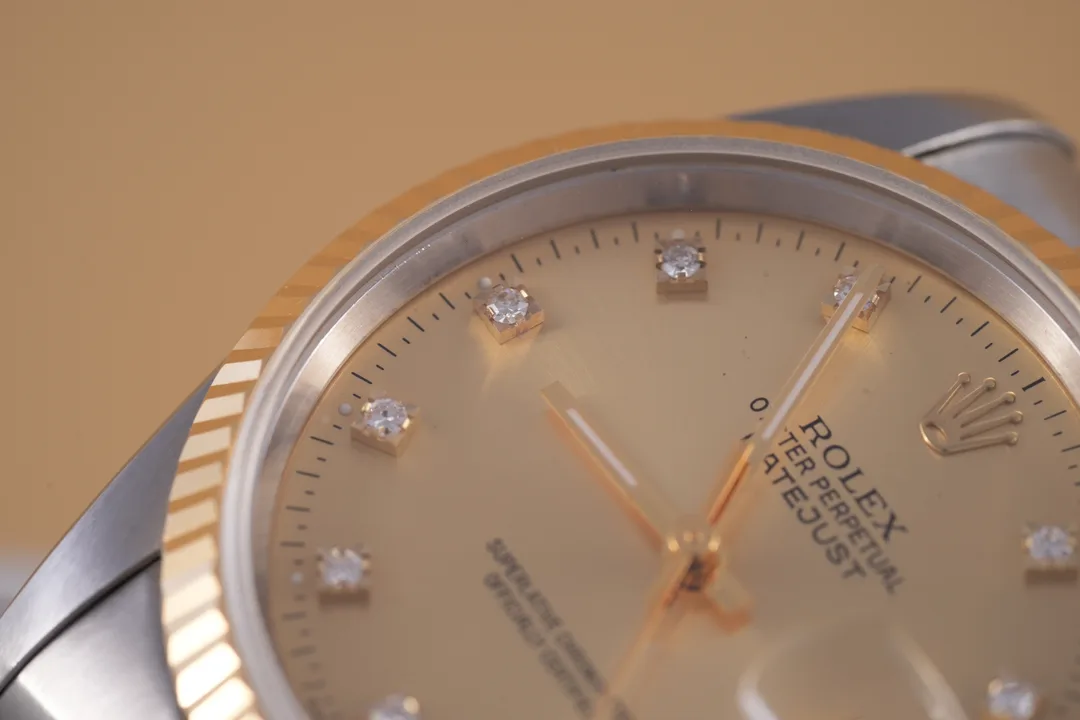 Rolex Datejust, Ref. 16233, champagne dial, 18K Gold and Steel case luxury watch – view 4