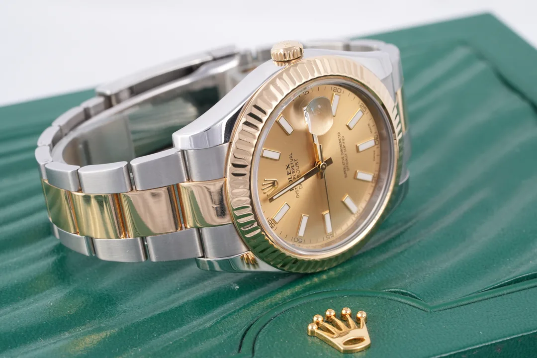 Rolex Datejust II, Ref. 116333, champagne dial, 18K Gold and Steel case luxury watch – view 3