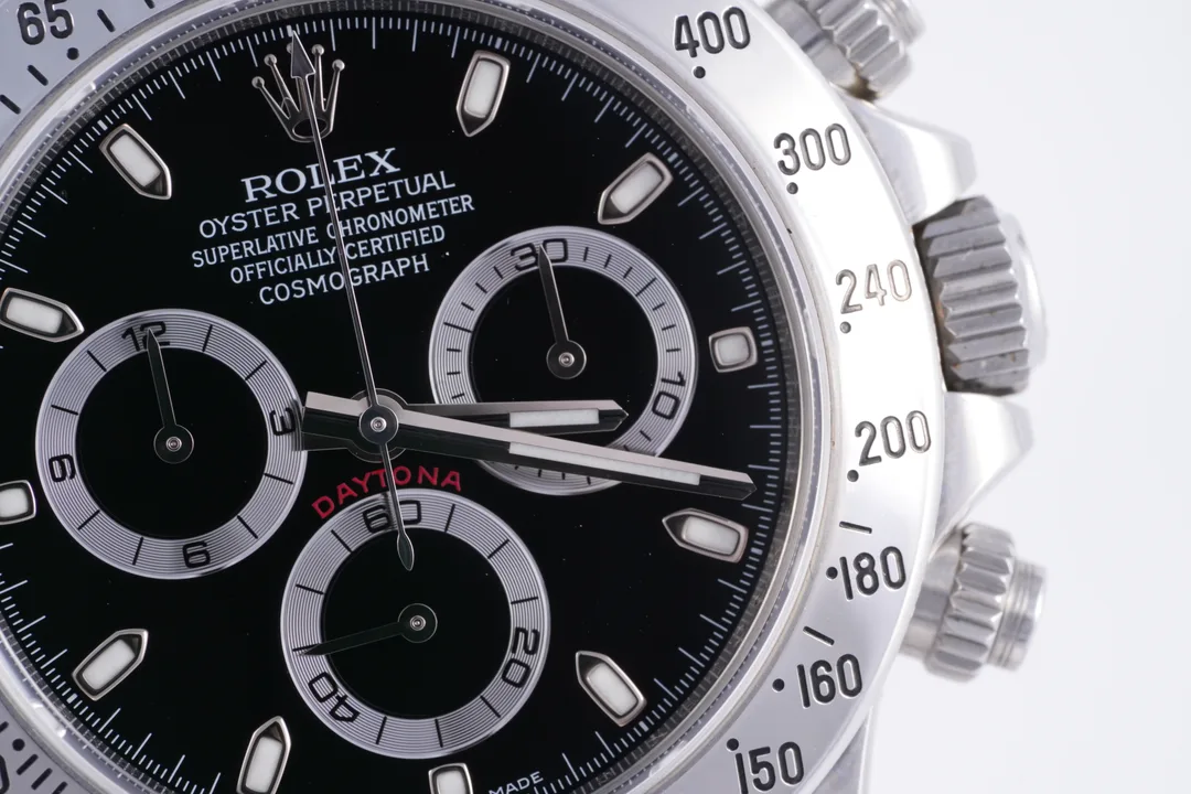 Rolex Daytona, Ref. 16520, black dial, Stainless Steel case luxury watch – view 2