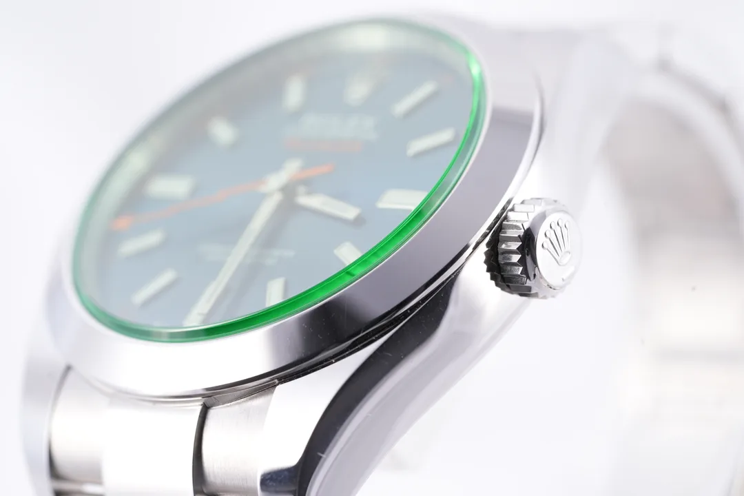 Rolex Milgauss, Ref. 116400GV, blue dial, Stainless Steel case luxury watch – view 2