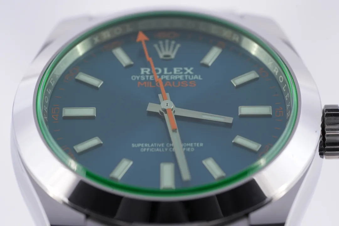 Rolex Milgauss, Ref. 116400GV, blue dial, Stainless Steel case luxury watch – view 4