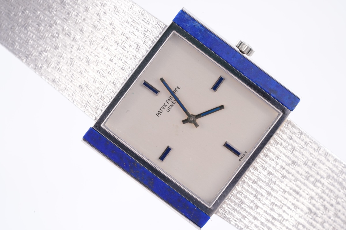Patek Philippe Gondolo, Ref. 3578/1, white dial, 18K White Gold case luxury watch – view 2