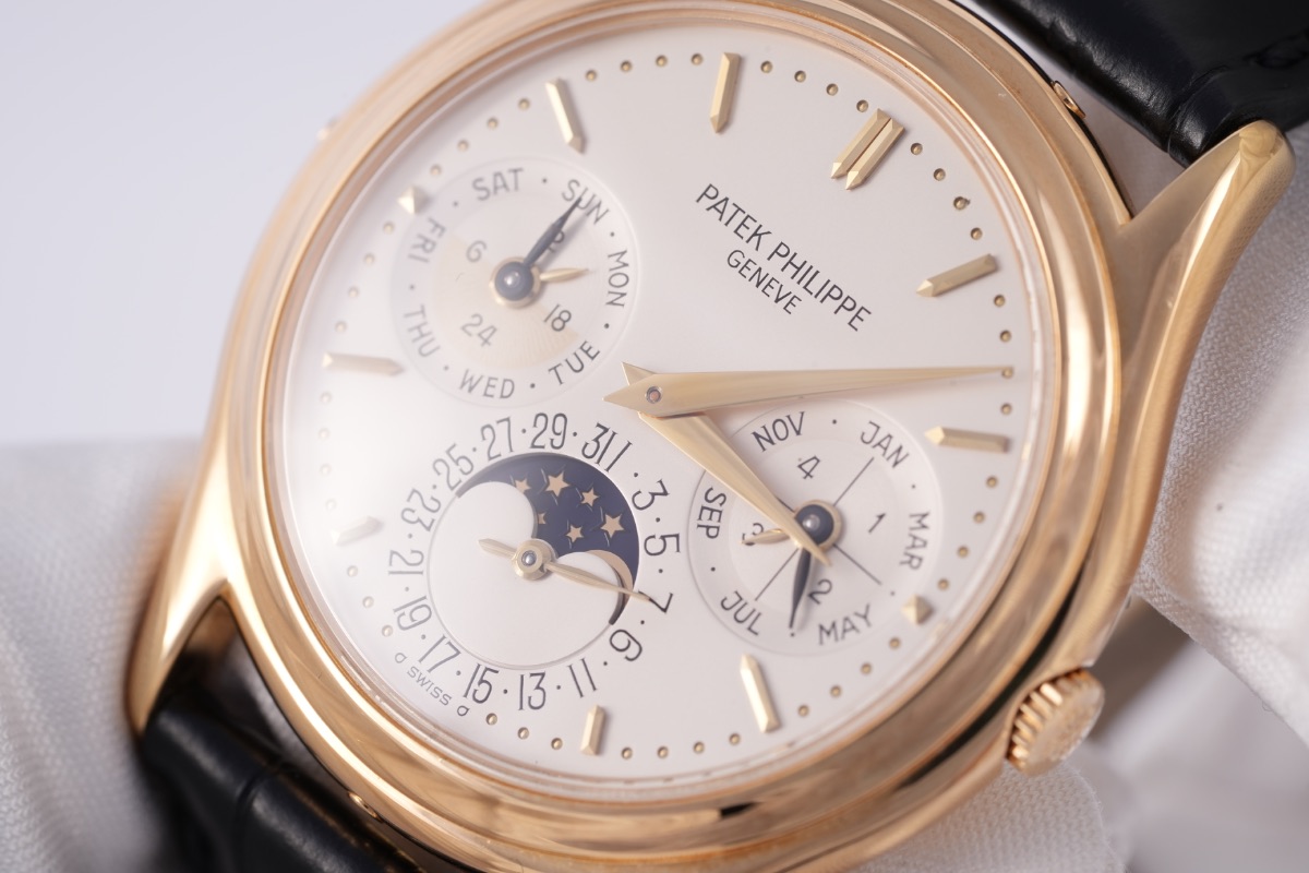 Perpetual Calendar – image 3