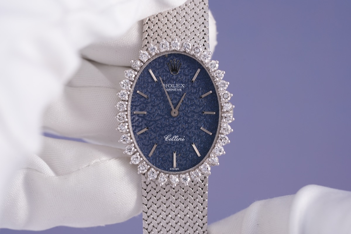 Rolex Cellini, blue dial, 18K White Gold case luxury watch – view 2