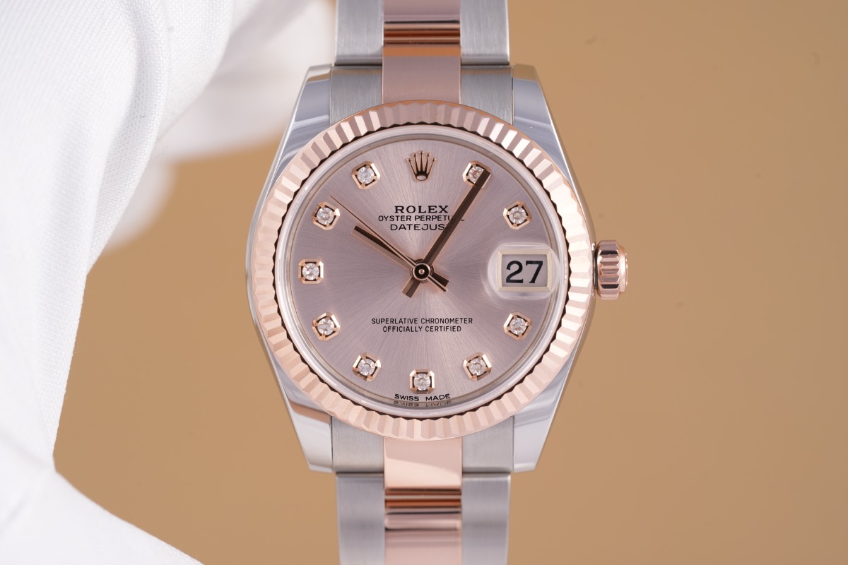 Rolex Datejust, Ref. 178271, pink dial, 18K Rose Gold and Steel case luxury watch – view 3
