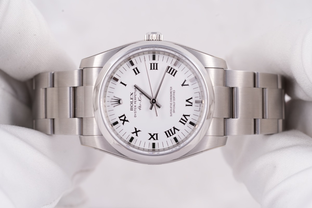 Rolex Oyster Perpetual, Ref. 114200, white dial, Stainless Steel case luxury watch – view 3